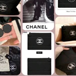 CHANEL Black nylon Quilted Logo Pouch
